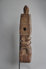Antieke Nepalese ghurra met olifant & stupa