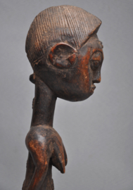 Ouder vrouwelijk beeld van de BAULE, Ivoorkust, 1960-70