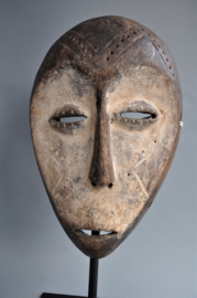 Older decorative mask, LEGA, DR Congo, 1960-70
