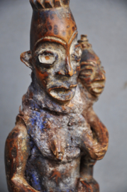 Maternity statue, BACONGO tribe, D.R. Congo, approx. 1975