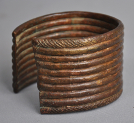 Oude bronzen armband, DR Congo, 2e helft 19e eeuw