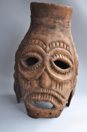 Indringend hoofdmasker, Congo, ca 1960