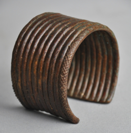 Oude bronzen armband, DR Congo, 2e helft 19e eeuw