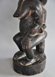 Old medium sized maternity statue of the YORUBA, Nigeria, ca 1950