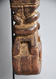 Antieke Nepalese ghurra met olifant & stupa
