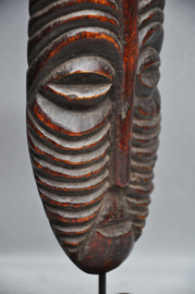 Grote benen talisman, Luba, DR Congo,  ca 1970