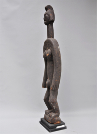 Older ancestor statue of the MUMUYE, Nigeria, 1960-70