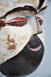 Decorative older face mask, GALOA, DR Congo, ca 1970