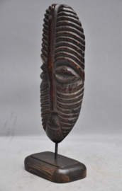 Grote benen talisman, Luba, DR Congo,  ca 1970