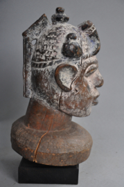 Hoofd dansmasker van de IBO, Nigeria, ca 1960