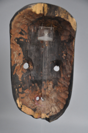 Doorleefd zoömorf festival masker, West Nepal, ca 1970