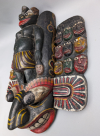 Groot Maha Kola Masker - Sri Lanka - ca 1970