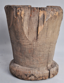 Grote oude vijzel, Nigeria, 1e helft 20e eeuw