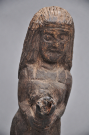 Rare maternity statue from the Terai region, Nepal, ca. 1960