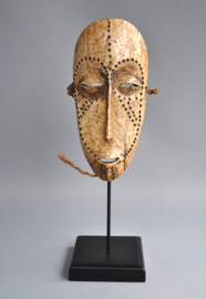 Top! Zeldzaam Lega Lukungu masker van been, DR Congo, 1900-1920