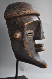 Ouder decoratief masker van de LWALWA, DR Congo, 1960-70