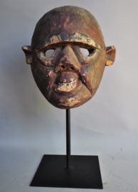 Oud festival masker uit het Westen van Nepal, 1960-70