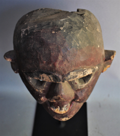 Oud festival masker uit het Westen van Nepal, 1960-70