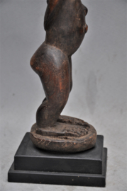 Older female statue of the BAULE, Ivory Coast, 1960-70