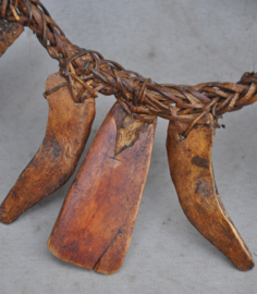 Necklace with animal bone parts v.e. karbau, Ifugao, late 20th century