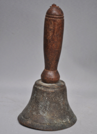 Bronzen bel van de IBO, Nigeria, midden 20e eeuw