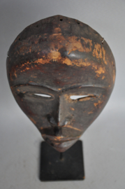 Facemask of the DAN, Ivory Coast, 1960-70