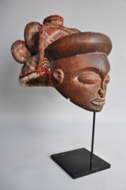 Imposant CHOKWE masker, Angola, 1960 - 70