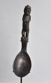 Ceremoniële hoornen lepel - SUMBA - Indonesië - 21e eeuw
