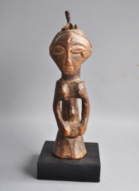 Oud fetish beschermingsbeeldje, Kusu, DR Congo, 1940-50