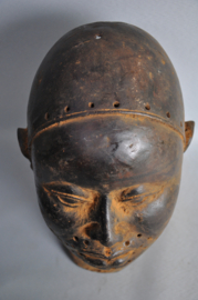 Large bronze head of King OBA, Ife, Benin City region, Nigeria, 21st century
