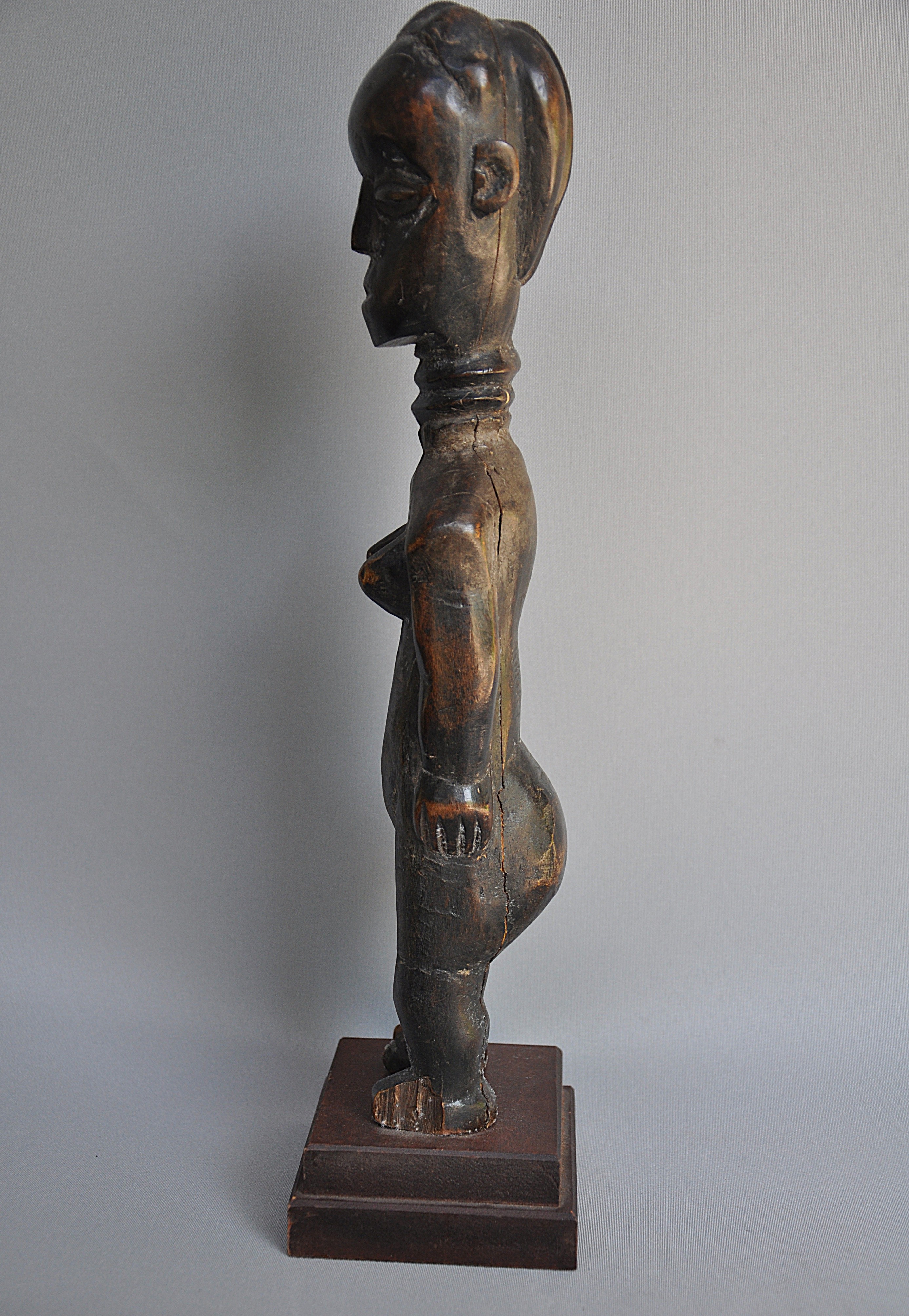 Oud vrouwelijk beeld, AKAN/FANTE, Ghana, 1920-1940