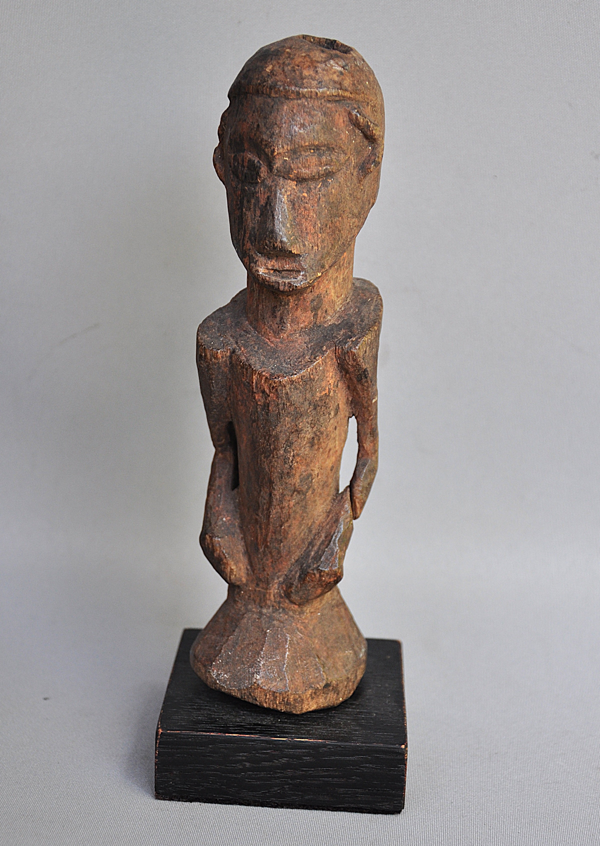 Tribaal gebruikt kakudji beeldje,TETELA , DR Congo 1920-40
