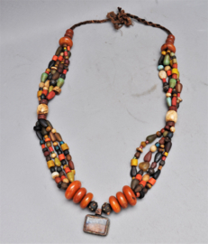 Ethnic Tibetan necklace, Nepal, 21st century (code B8)