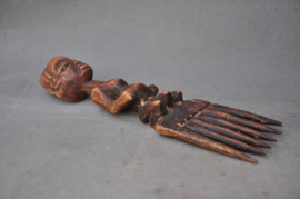 Tribale houten kam van de LUBA stam uit de D.R. Congo, ca. 1980
