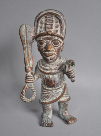 Bronzen Strijderbeeld - regio Benin City- Nigeria - 2e helft 20e eeuw
