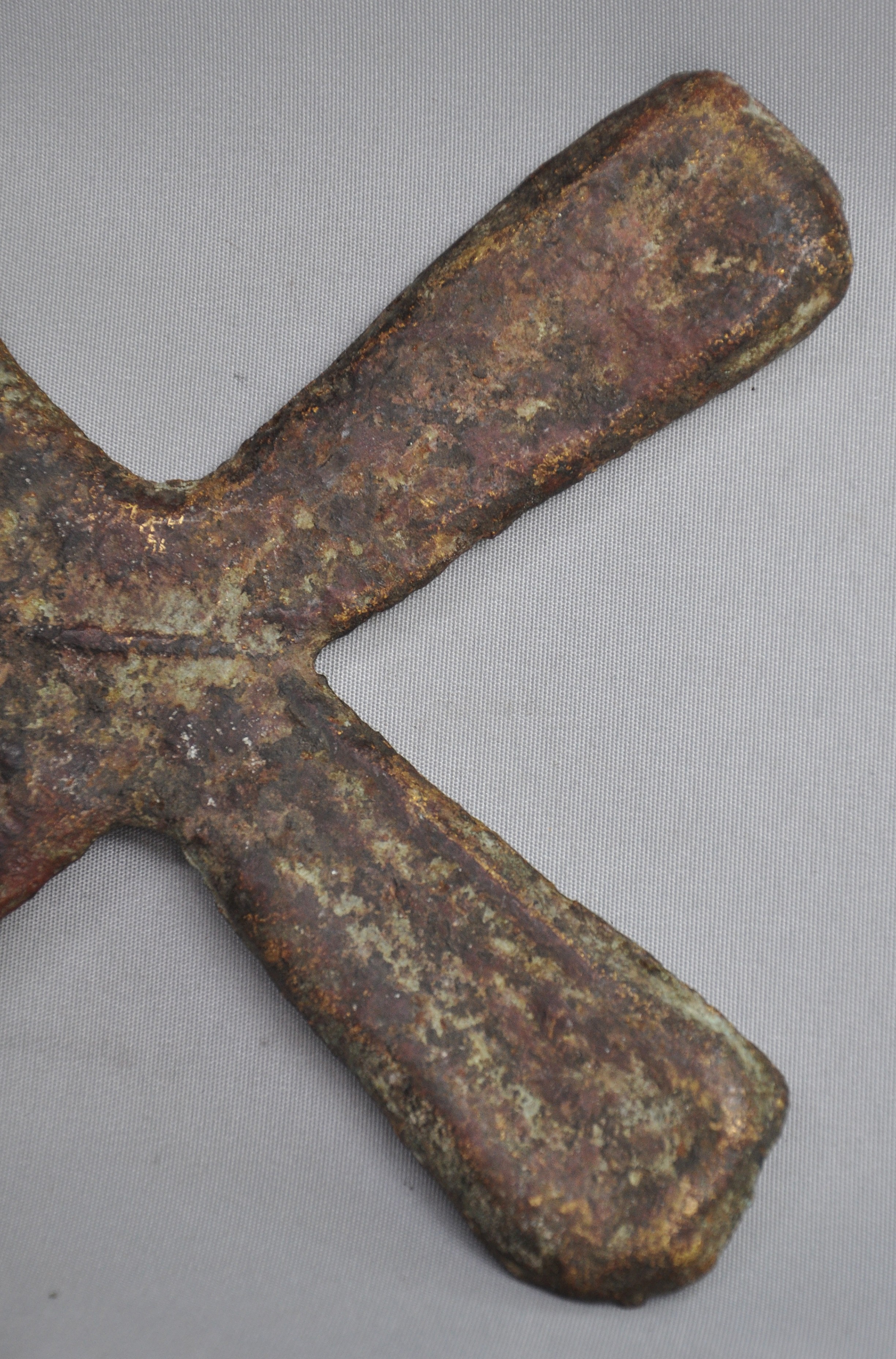 KATANGA CROSS, oud Congolees betaalmiddel van koper, DR Congo,