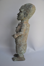 Groot bronzen beeld van een Enuch, regio Benin City, Nigeria,
