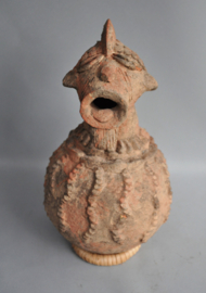 Terra cotta waterkruik van de MAMBILA, DR Congo, 2e helft 20e eeuw
