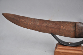Zeer oud mes van een nganga, KUBA, DR Congo, 1e helft 20e eeuw