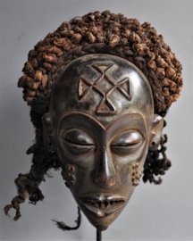 Decorative face mask of the CHOKWE, DR Congo, ca 1980