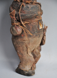 Zéér oud tribaal fetish beeld, YAKA, DR Congo, 1920-30