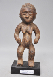 Powerful ancestor statue, BAMUN, Cameroon, mid 20th century