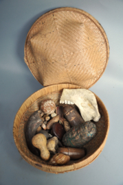 Kuba fetish orakel mand, DR Congo, ca 1950