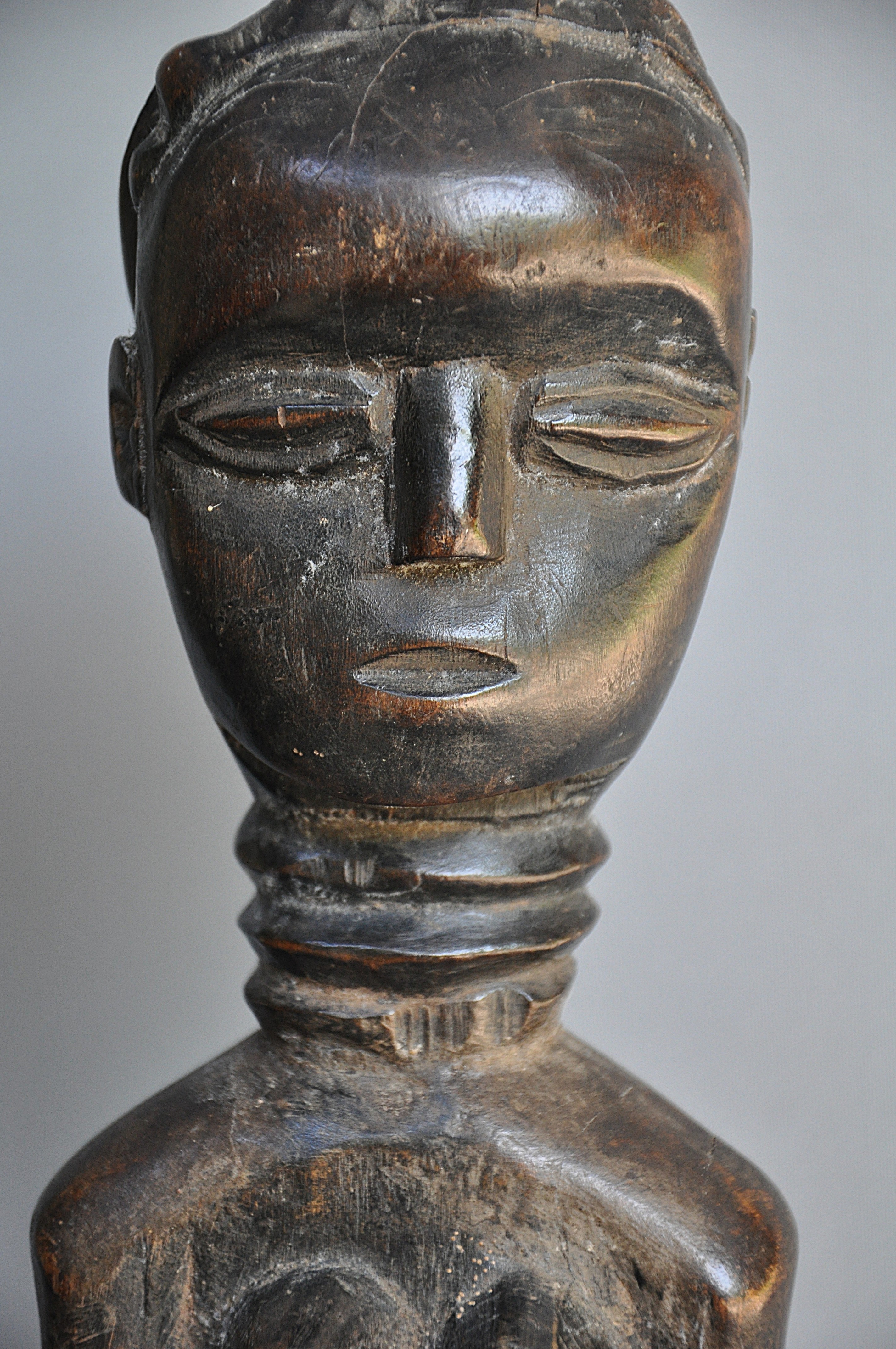 Oud vrouwelijk beeld, AKAN/FANTE, Ghana, 1920-1940