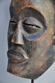 Facial CHOKWE mask, D.R. Congo, 2nd half 20th century