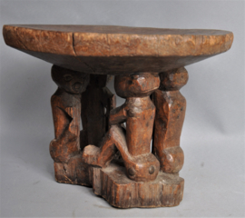 TOP! Zéér oude tabouret, CHOKWE, DR Congo, 1900- 1920