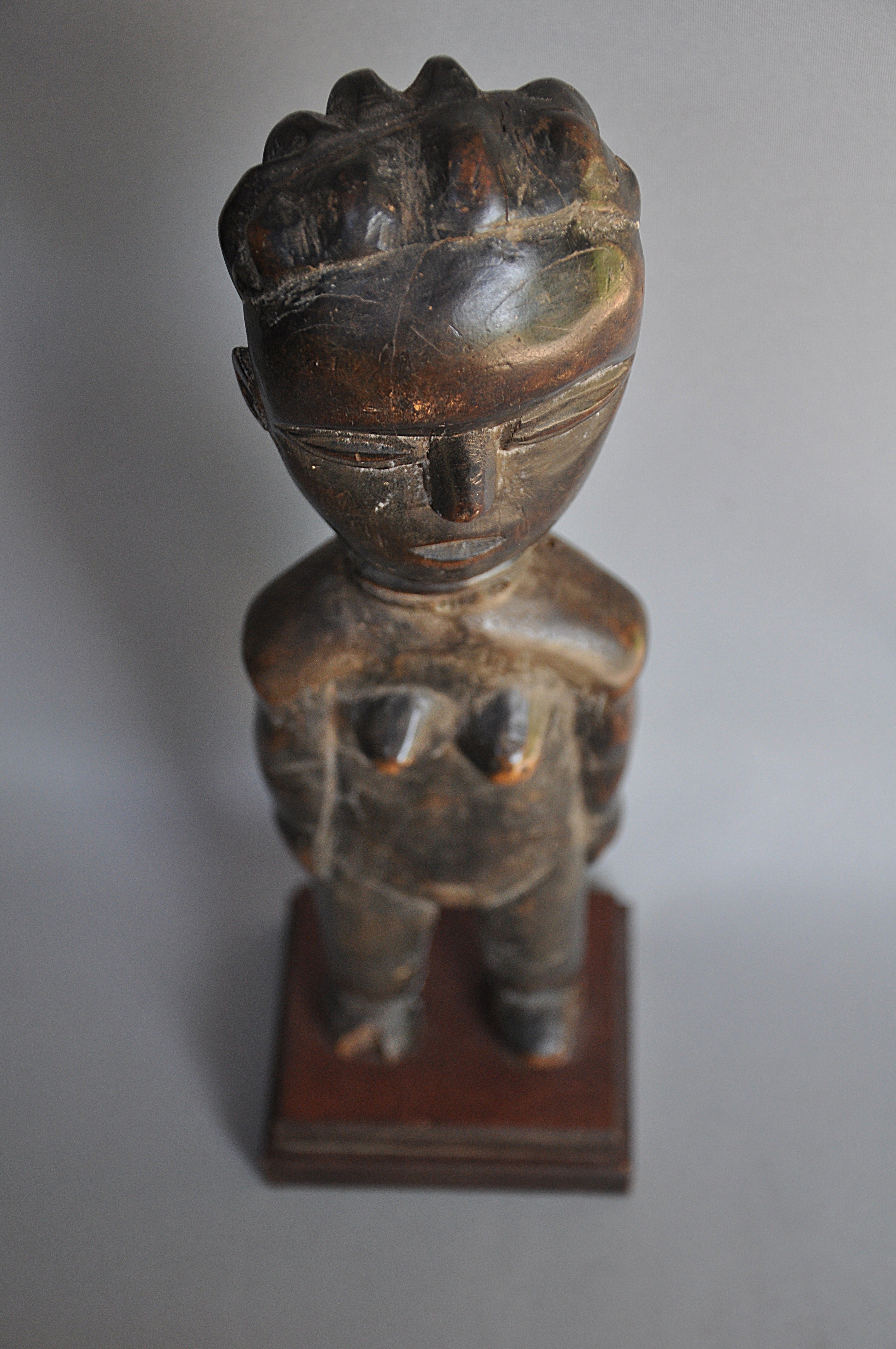 Oud vrouwelijk beeld, AKAN/FANTE, Ghana, 1920-1940