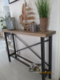 Sidetable Medellin