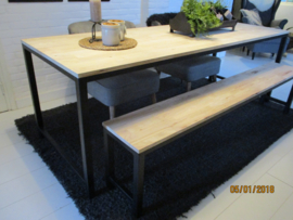 Tafel Tarifa medium ( 170 tot 200 cm)