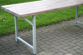 Tafel Vitoria small ( 140 tot 190 cm)